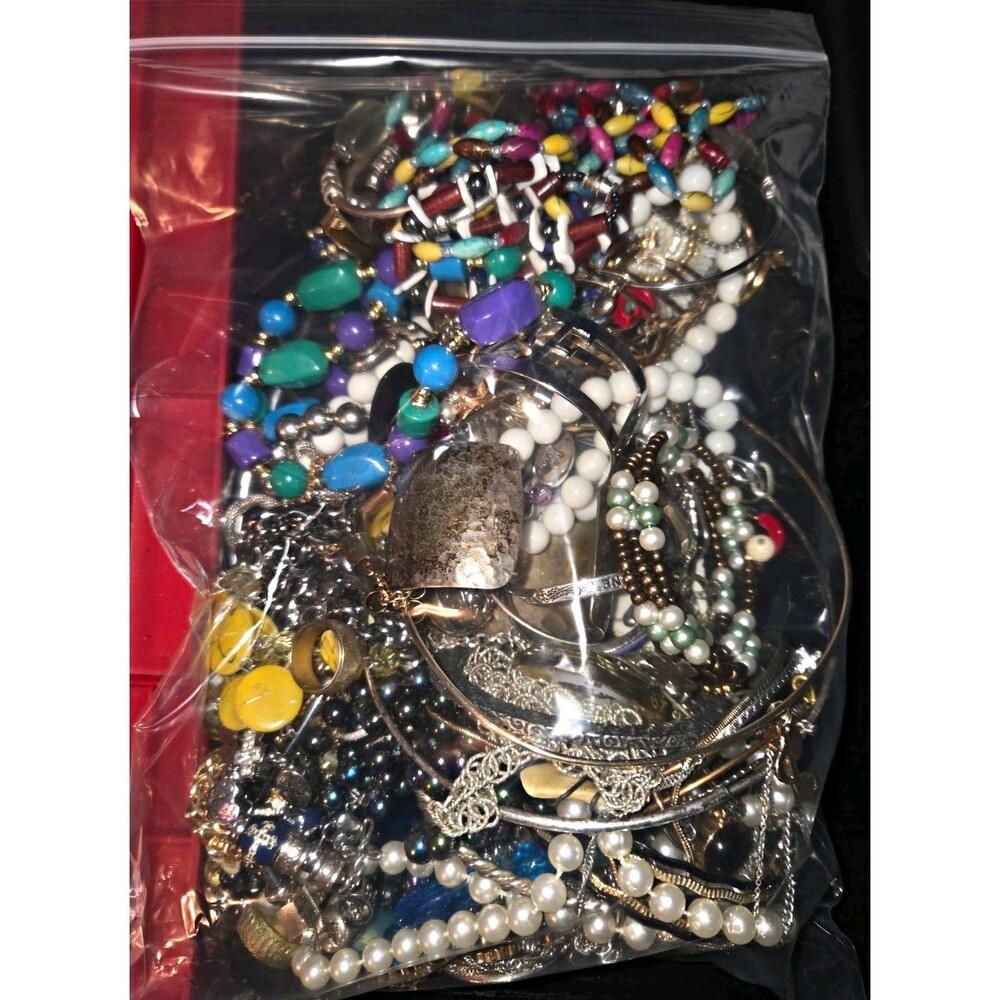3.2 lbs craft jewelry lot